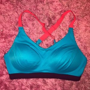 Victoria’s Secret Sports bra